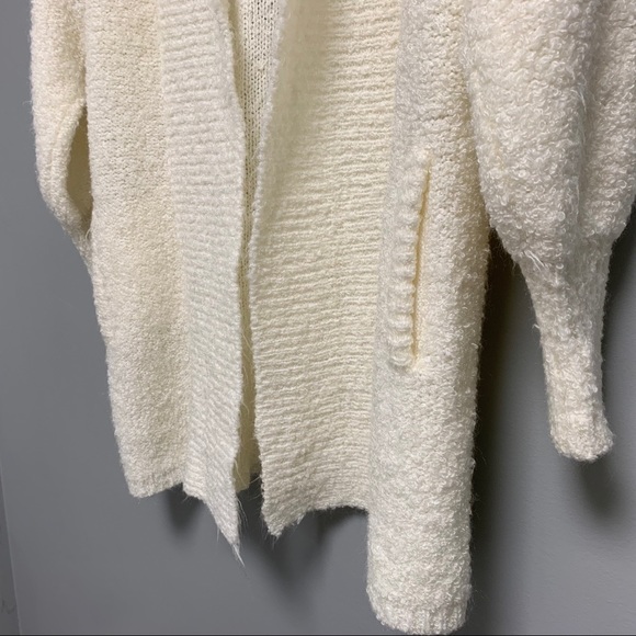 Vintage Balloon Sleeve Oversized Textured Cardigan - Picture 5 of 11